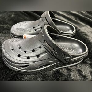 CROCS Classic Black Off Grid Clogs